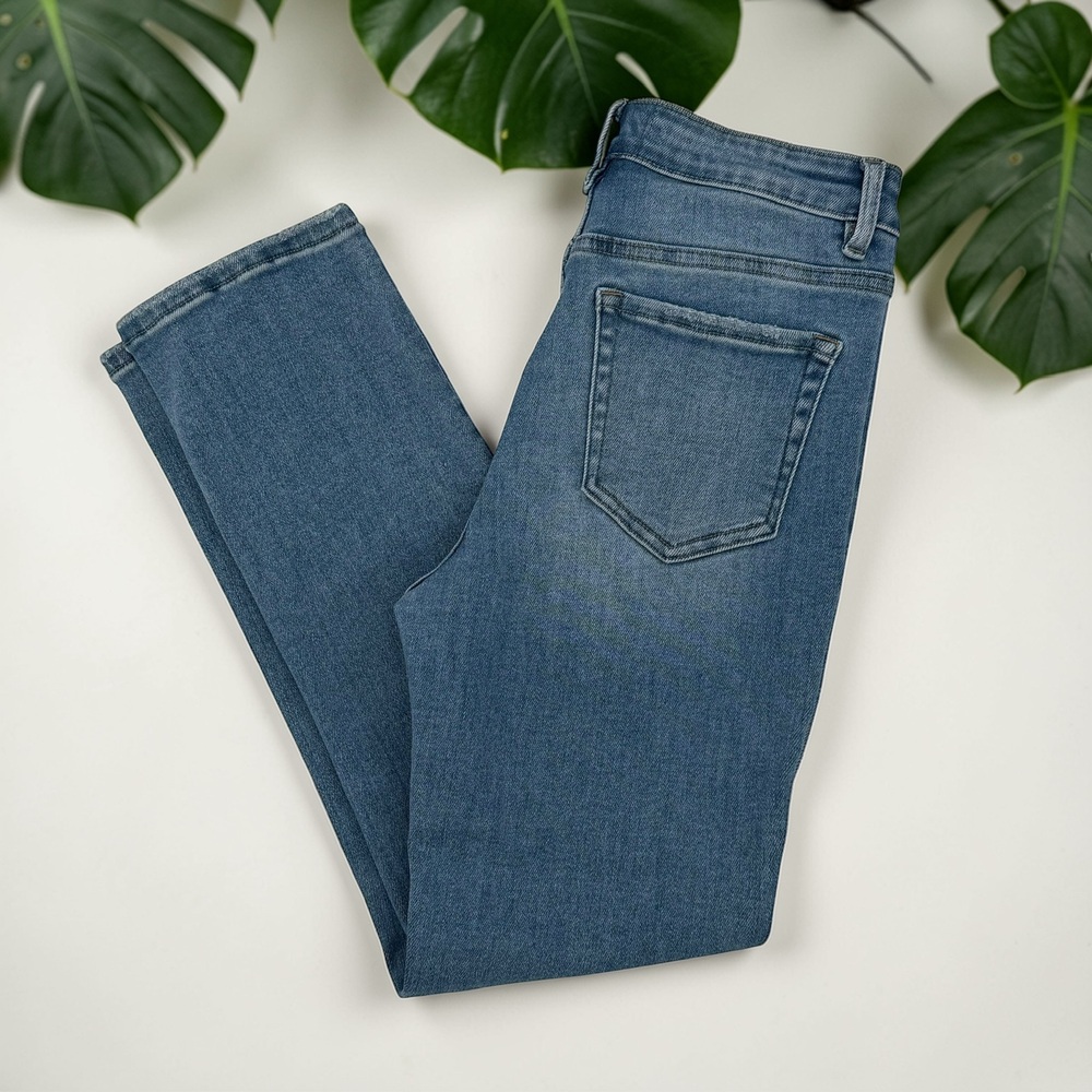 Vervet Blue High Rise Stretch Straight‎ Leg Jeans Size 27